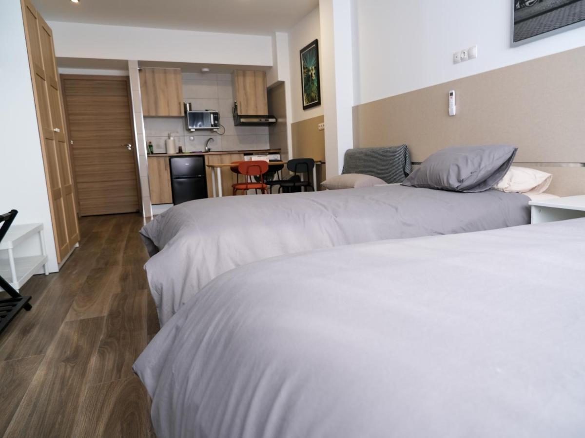 Alianza Suites Madrid Esterno foto