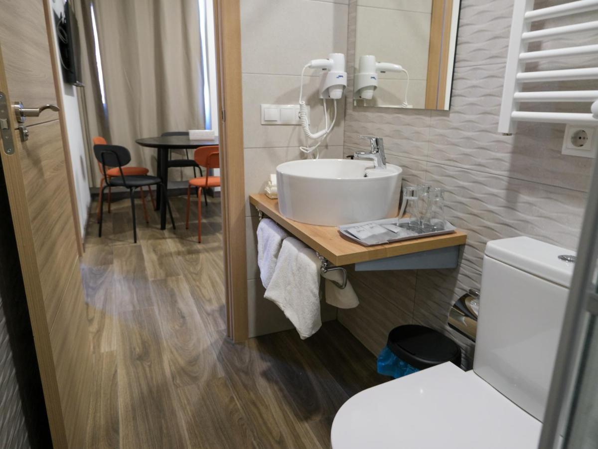 Alianza Suites Madrid Esterno foto