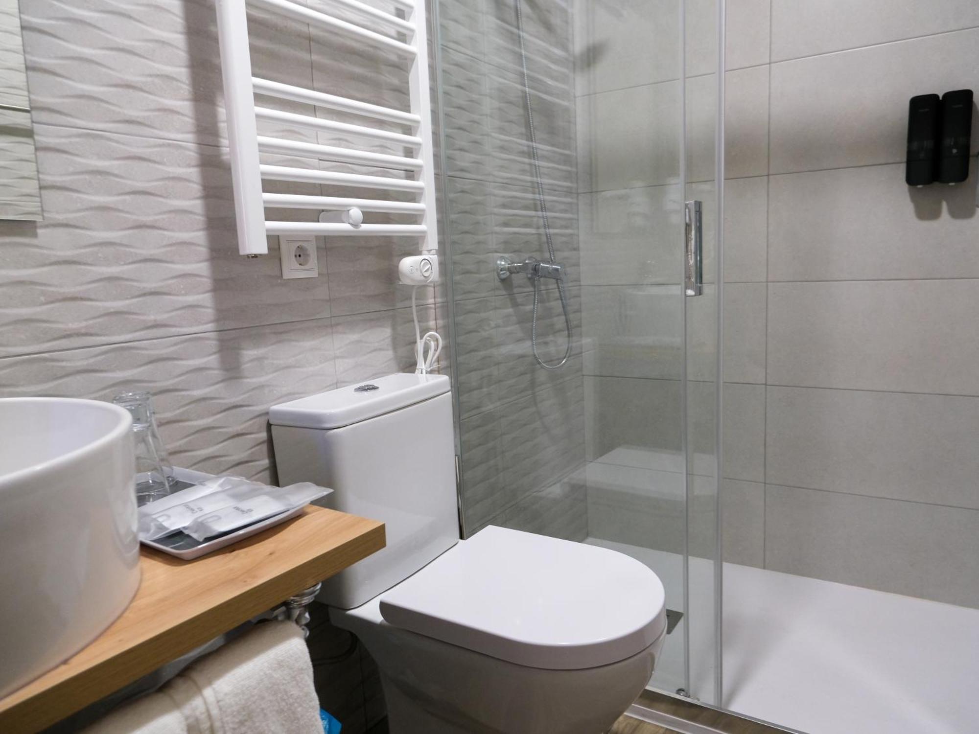 Alianza Suites Madrid Esterno foto